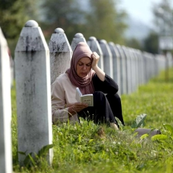 Svijet se prisjeća Srebrenice: 30 godina od genocida